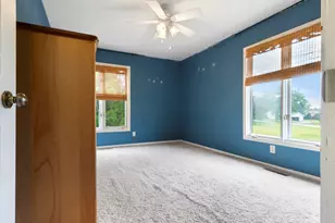 7241 Foxfire Dr, Crystal Lake, IL 60012 - Photo 20