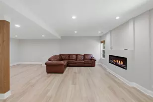 420 Chara Ct, Bartlett, IL 60103 - Photo 44