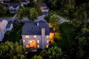 420 Chara Ct, Bartlett, IL 60103 - Photo 4