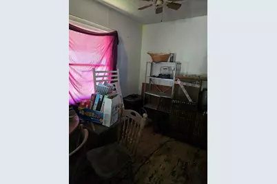 427 N Thompson Street, Carrier Mills, IL 62917 - Photo 14