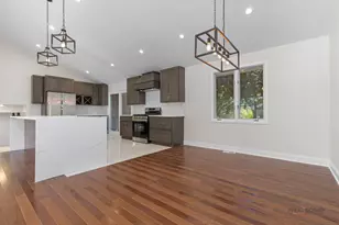 14739 Maple Ave, Orland Park, IL 60462 - Photo 8
