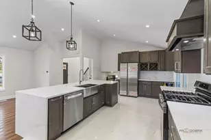 14739 Maple Ave, Orland Park, IL 60462 - Photo 12