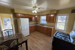 6306 Western Ave, Willowbrook, IL 60527 - Photo 2