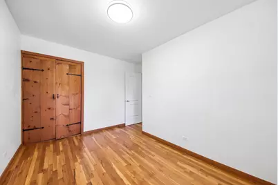 320 Illinois Boulevard, Hoffman Estates, IL 60169 - Photo 18