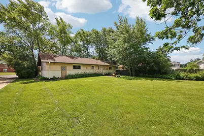 320 Illinois Boulevard, Hoffman Estates, IL 60169 - Photo 26