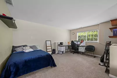 557 Cary Woods Circle, Cary, IL 60013 - Photo 16