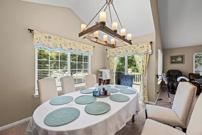 557 Cary Woods Circle, Cary, IL 60013 - Photo 8
