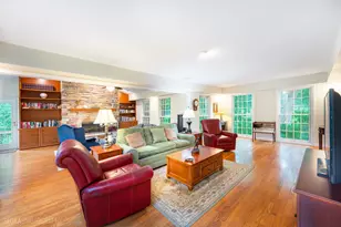 7108 Red Barn Rd, Crystal Lake, IL 60012 - Photo 20