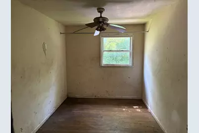 605 Garver Avenue, Rockford, IL 61102 - Photo 8