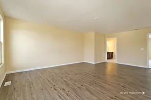 4111 Credence Dr, Zion, IL 60099 - Photo 14