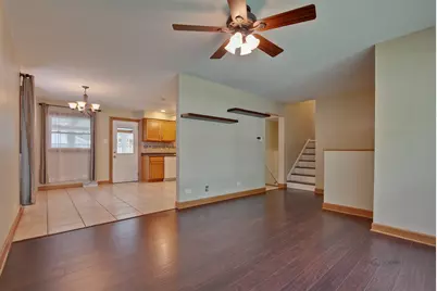 648 N Greenview Avenue, Mundelein, IL 60060 - Photo 6