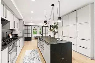 2124 N Sedgwick St, Chicago, IL 60614 - Photo 6