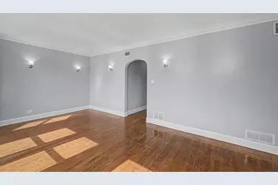 10724 S Avenue C #2, Chicago, IL 60617 - Photo 4