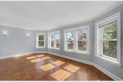 10724 S Avenue C #2, Chicago, IL 60617 - Photo 2