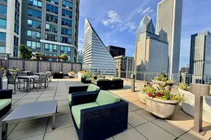 130 N Garland Ct, Chicago, IL 60602 - Photo 26