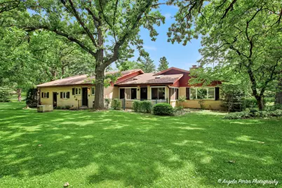 4121 Miller Oaks Drive, McHenry, IL 60051 - Photo 2