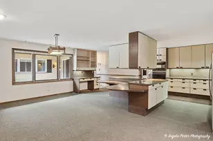 4121 Miller Oaks Dr, McHenry, IL 60051 - Photo 12