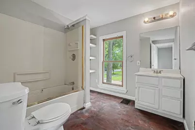 359 W State Street, Paxton, IL 60957 - Photo 26