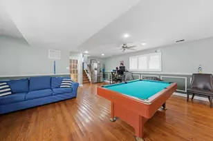7027 W 64th Pl, Chicago, IL 60638 - Photo 12