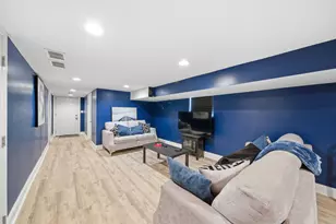 633 N Latrobe Ave, Chicago, IL 60644 - Photo 14