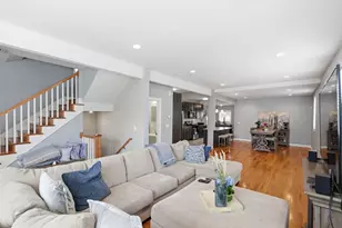 633 N Latrobe Ave, Chicago, IL 60644 - Photo 2