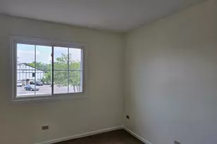 833 Village Quarter Rd, West Dundee, IL 60118 - Photo 18