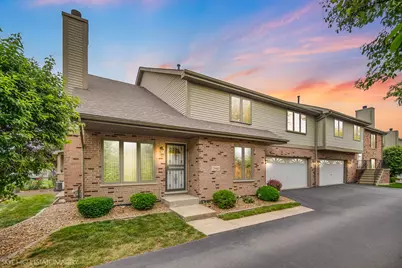 7940 W Tiffany Court, Palos Hills, IL 60465 - Photo 2