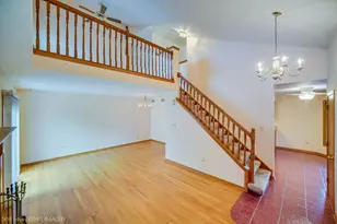 7940 W Tiffany Ct, Palos Hills, IL 60465 - Photo 6