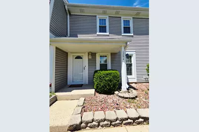 1294 Downing Street, Roselle, IL 60172 - Photo 2