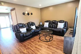 1294 Downing St, Roselle, IL 60172 - Photo 12