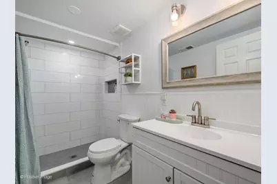 492 W Belmont Avenue, Chicago, IL 60657 - Photo 20