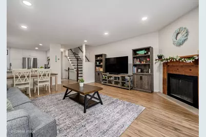 492 W Belmont Avenue, Chicago, IL 60657 - Photo 8