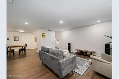492 W Belmont Avenue, Chicago, IL 60657 - Photo 22