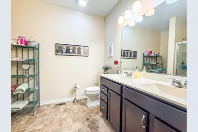 1902 Doolin Avenue, McHenry, IL 60050 - Photo 16
