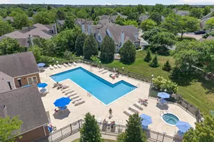 634 Village Rd, Crystal Lake, IL 60014 - Photo 16