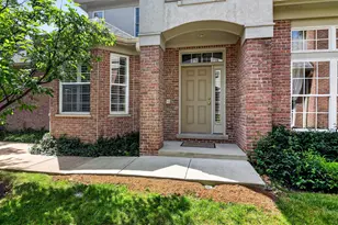7940 Ashbrook Ct, Darien, IL 60561 - Photo 2