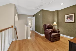 7940 Ashbrook Ct, Darien, IL 60561 - Photo 16