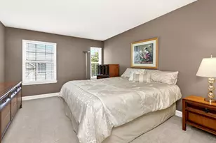 7940 Ashbrook Ct, Darien, IL 60561 - Photo 18