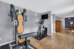 912 Hudson Dr, Joliet, IL 60431 - Photo 36