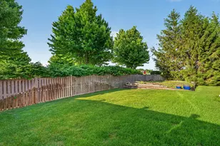 912 Hudson Dr, Joliet, IL 60431 - Photo 44