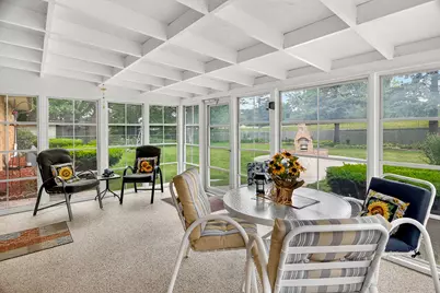 106 Superior Avenue, Machesney Park, IL 61115 - Photo 12