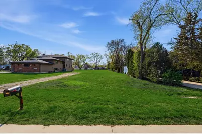 462 S Warren Avenue, Palatine, IL 60074 - Photo 2