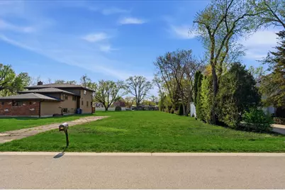462 S Warren Avenue, Palatine, IL 60074 - Photo 1