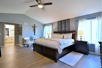 8305 Waterbury Drive, Joliet, IL 60431 - Photo 22