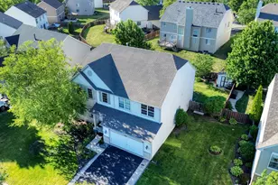 8305 Waterbury Dr, Joliet, IL 60431 - Photo 6