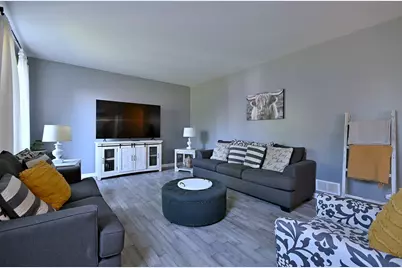 8305 Waterbury Drive, Joliet, IL 60431 - Photo 18
