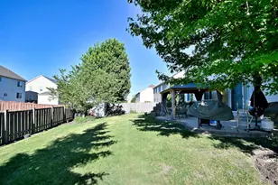 8305 Waterbury Dr, Joliet, IL 60431 - Photo 40