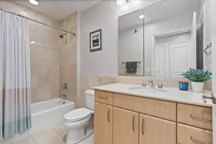 55 E Erie St, Chicago, IL 60611 - Photo 20