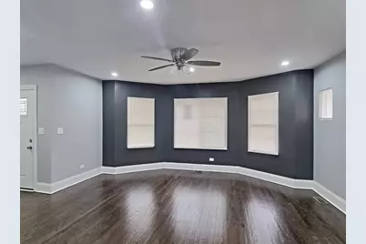 410 S 2nd Avenue, Maywood, IL 60153 - Photo 2