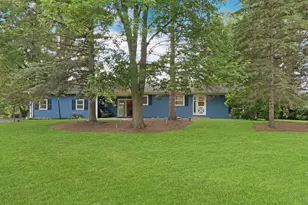 13965 W Wadsworth Rd, Wadsworth, IL 60083 - Photo 2